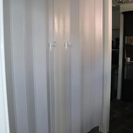 Agreable Avec Sa Terrasse Exterieure Entierement Amenage A 5 Min De La Apartman *